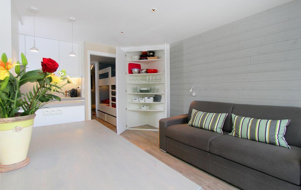 Le 24 Apartment เลส์เดอซาลป์ ภายนอก รูปภาพ