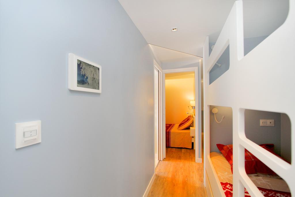 Le 24 Apartment เลส์เดอซาลป์ ภายนอก รูปภาพ